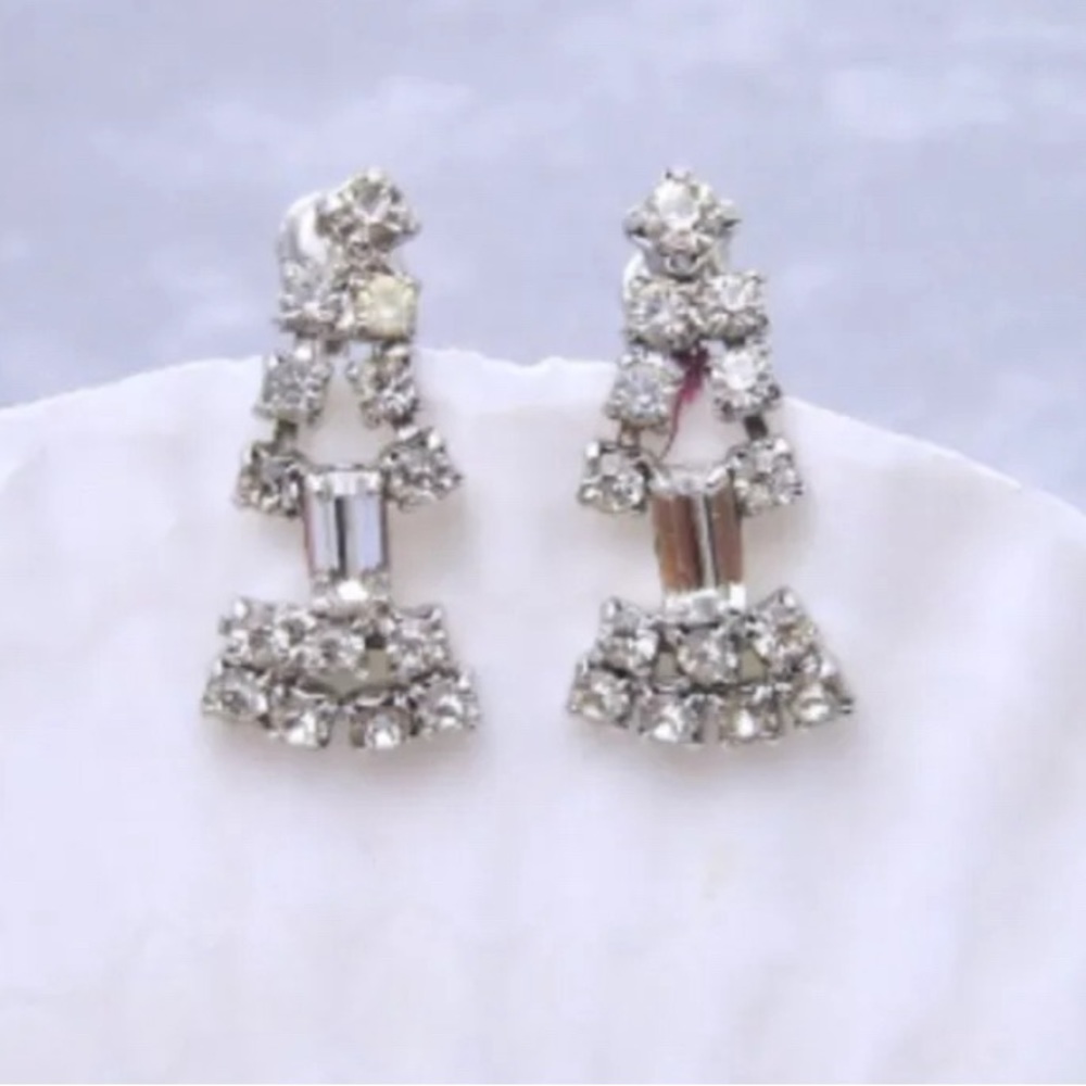 Vintage Rhinestone Dangly Earrings Screw On